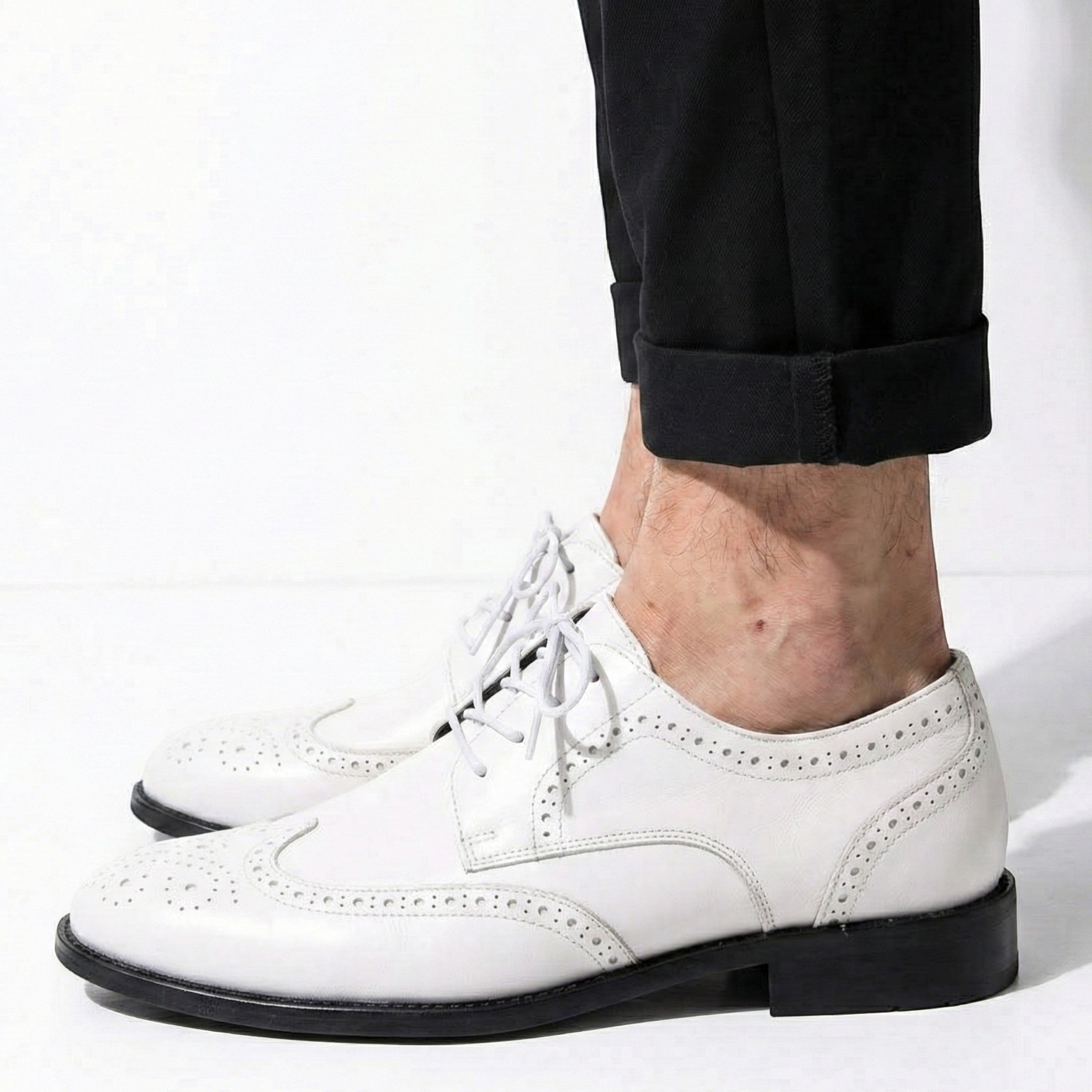 Arthur - Męskie buty oxford z dziurkowaniem