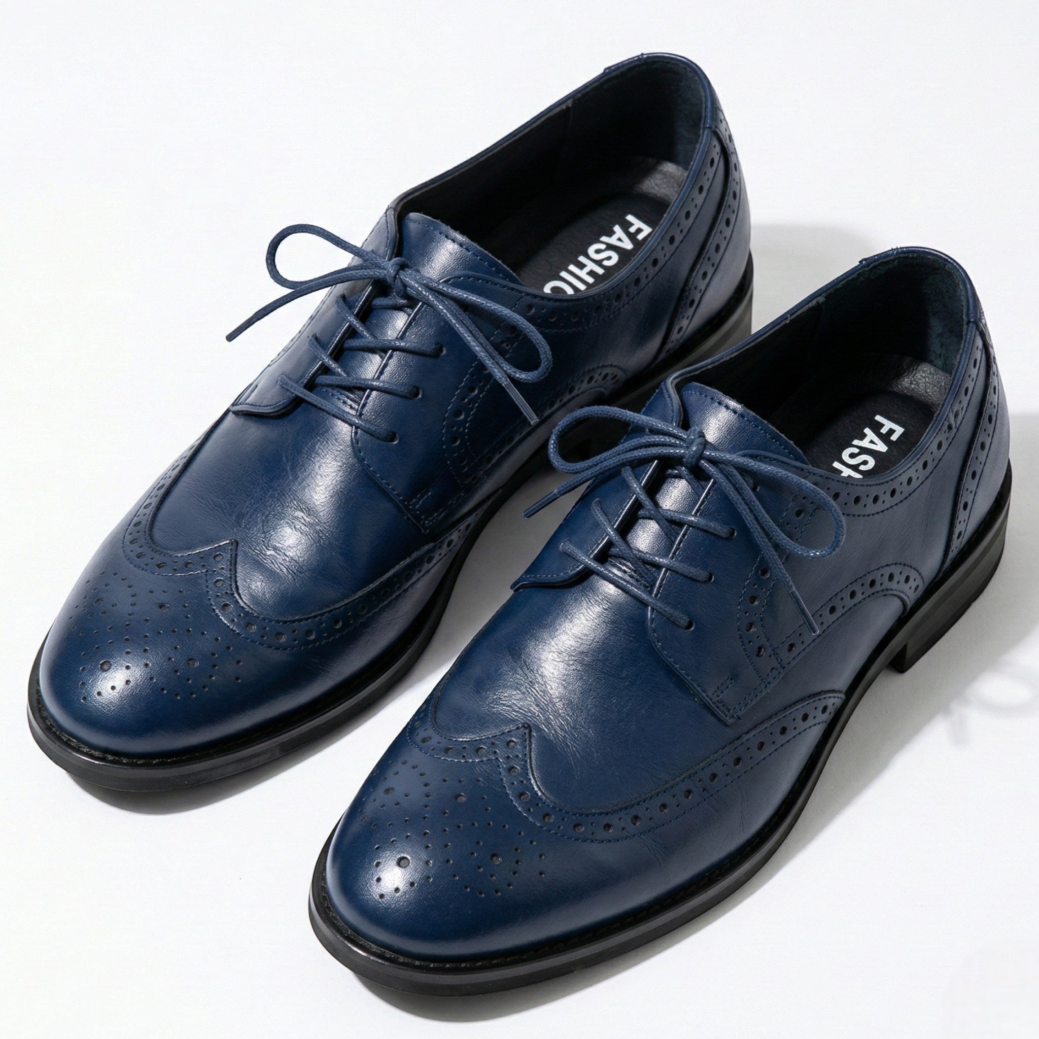 Arthur - Męskie buty oxford z dziurkowaniem