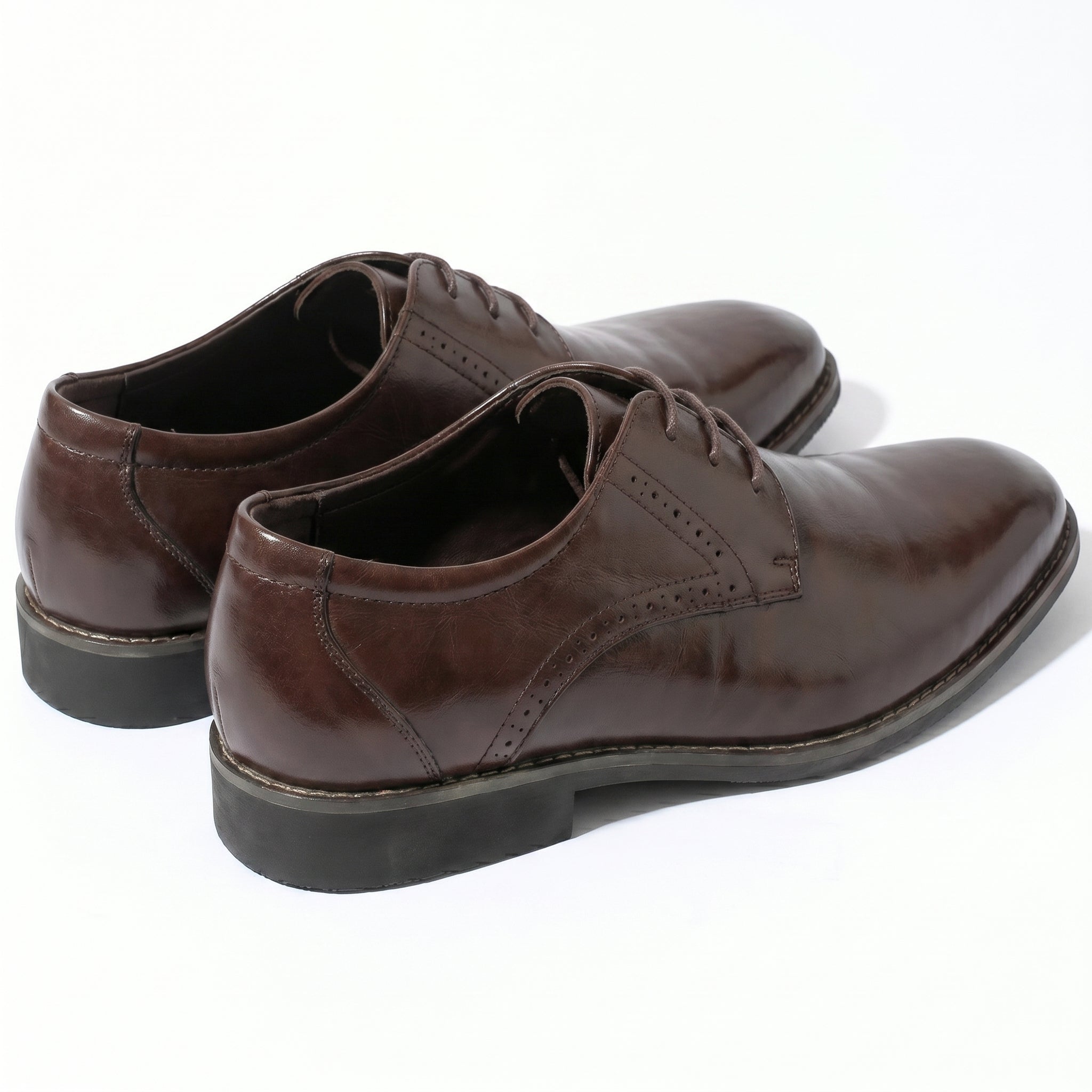 Arthur - Męskie Eleganckie Buty Derby z Subtelnym Wykończeniem Brogu