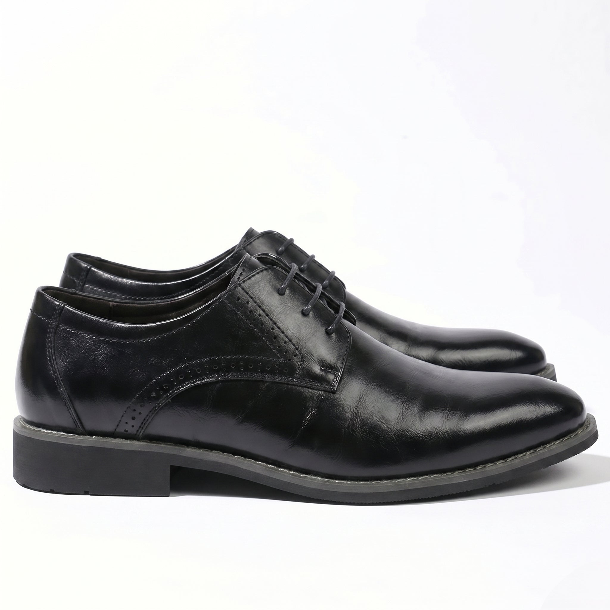 Arthur - Męskie Eleganckie Buty Derby z Subtelnym Wykończeniem Brogu