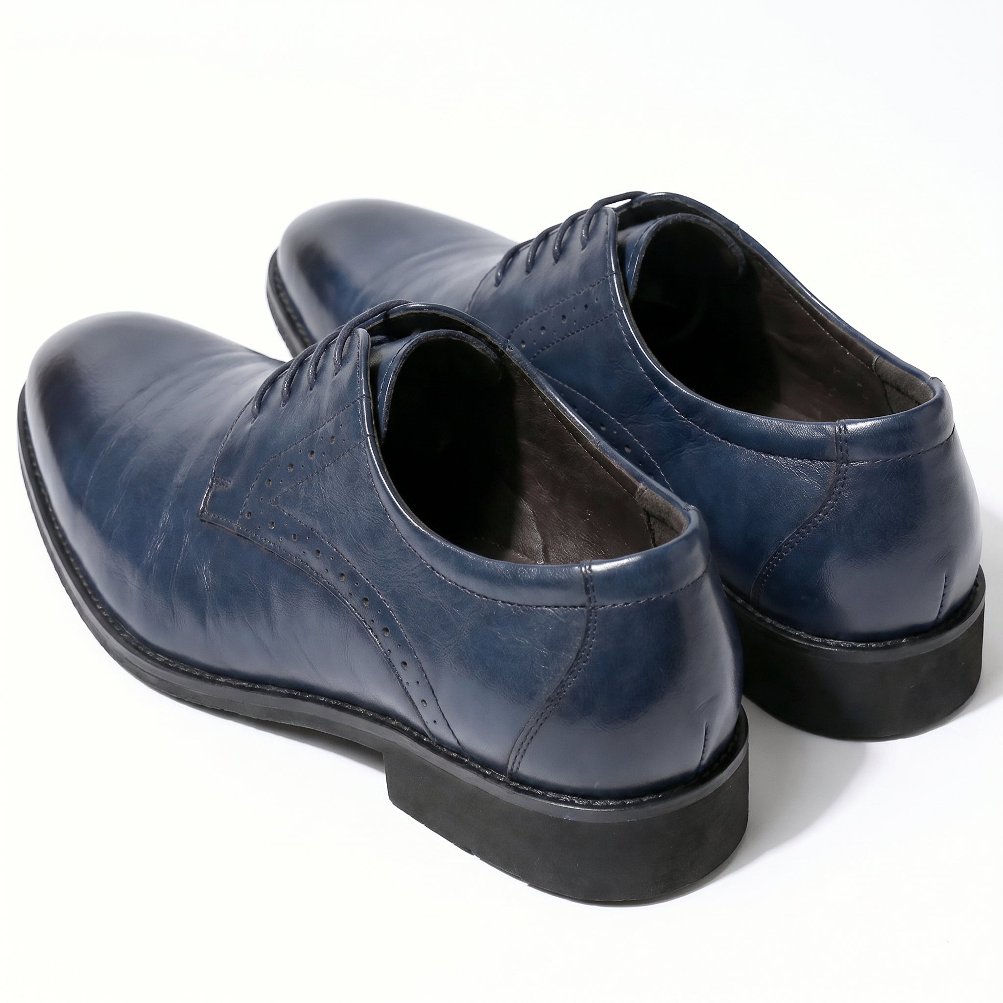 Arthur - Męskie Eleganckie Buty Derby z Subtelnym Wykończeniem Brogu