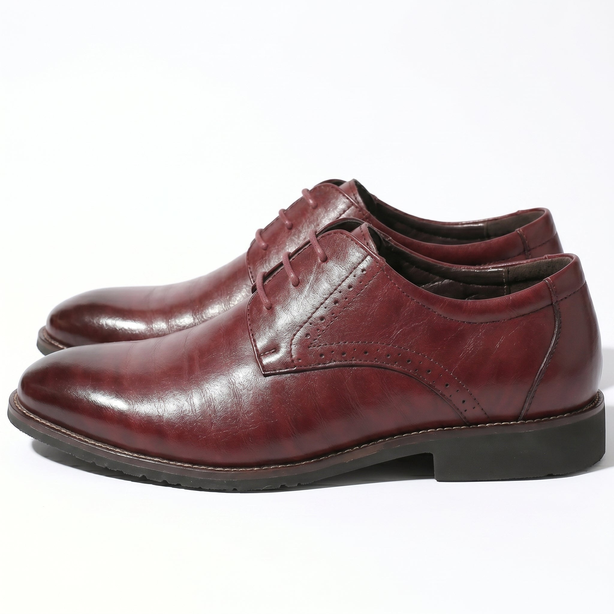 Arthur - Męskie Eleganckie Buty Derby z Subtelnym Wykończeniem Brogu