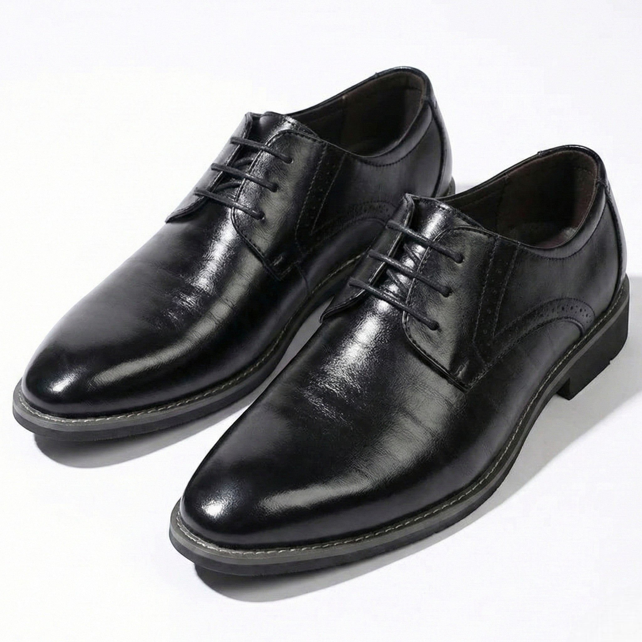 Arthur - Męskie Eleganckie Buty Derby z Subtelnym Wykończeniem Brogu