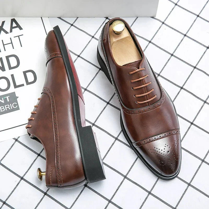 James - Męskie Buty Oxford z Noskiem Cap-Toe i Broguem