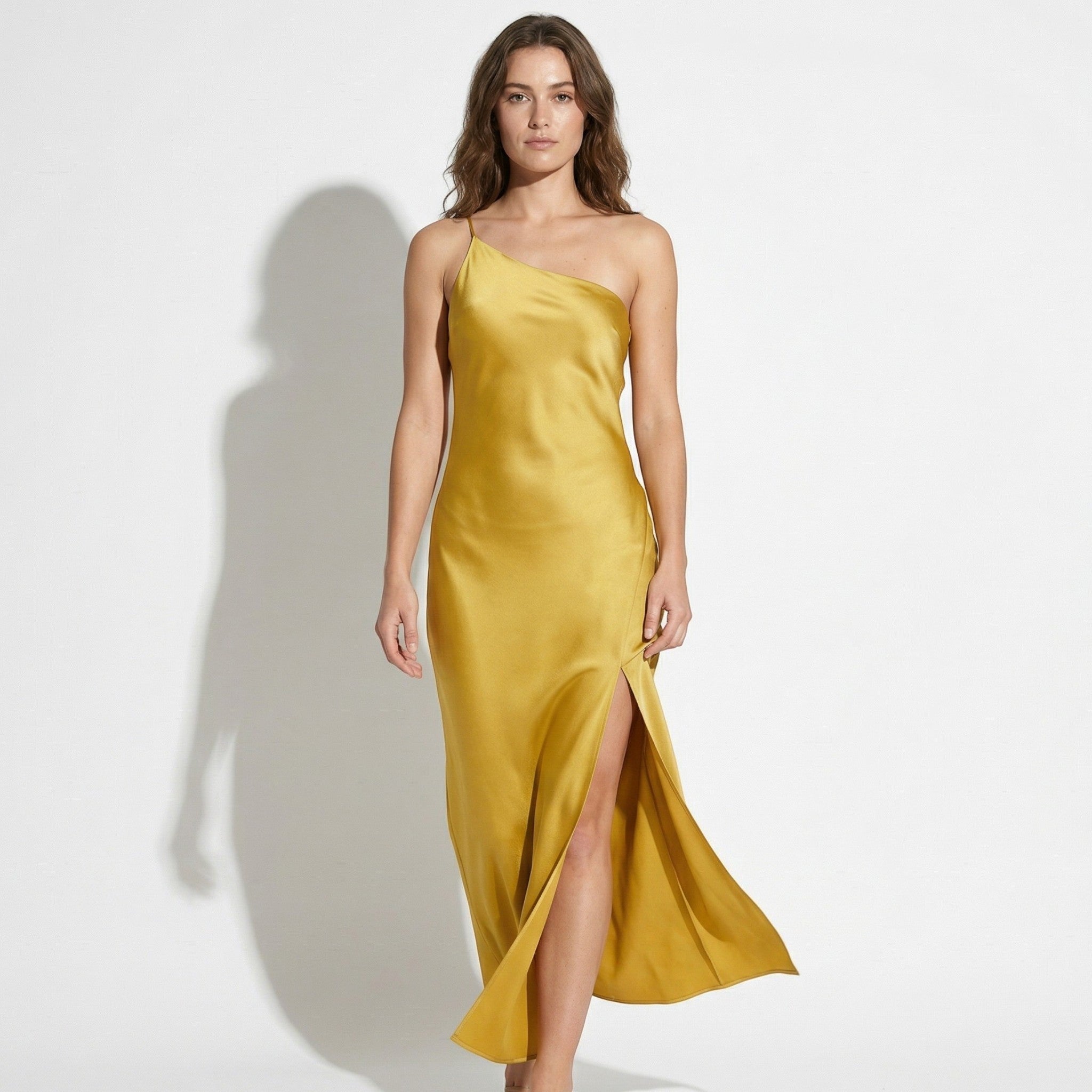 Olivia - Elegancka Sukienka Maxi na Wesele dla Kobiet z Odkrytym Plecami