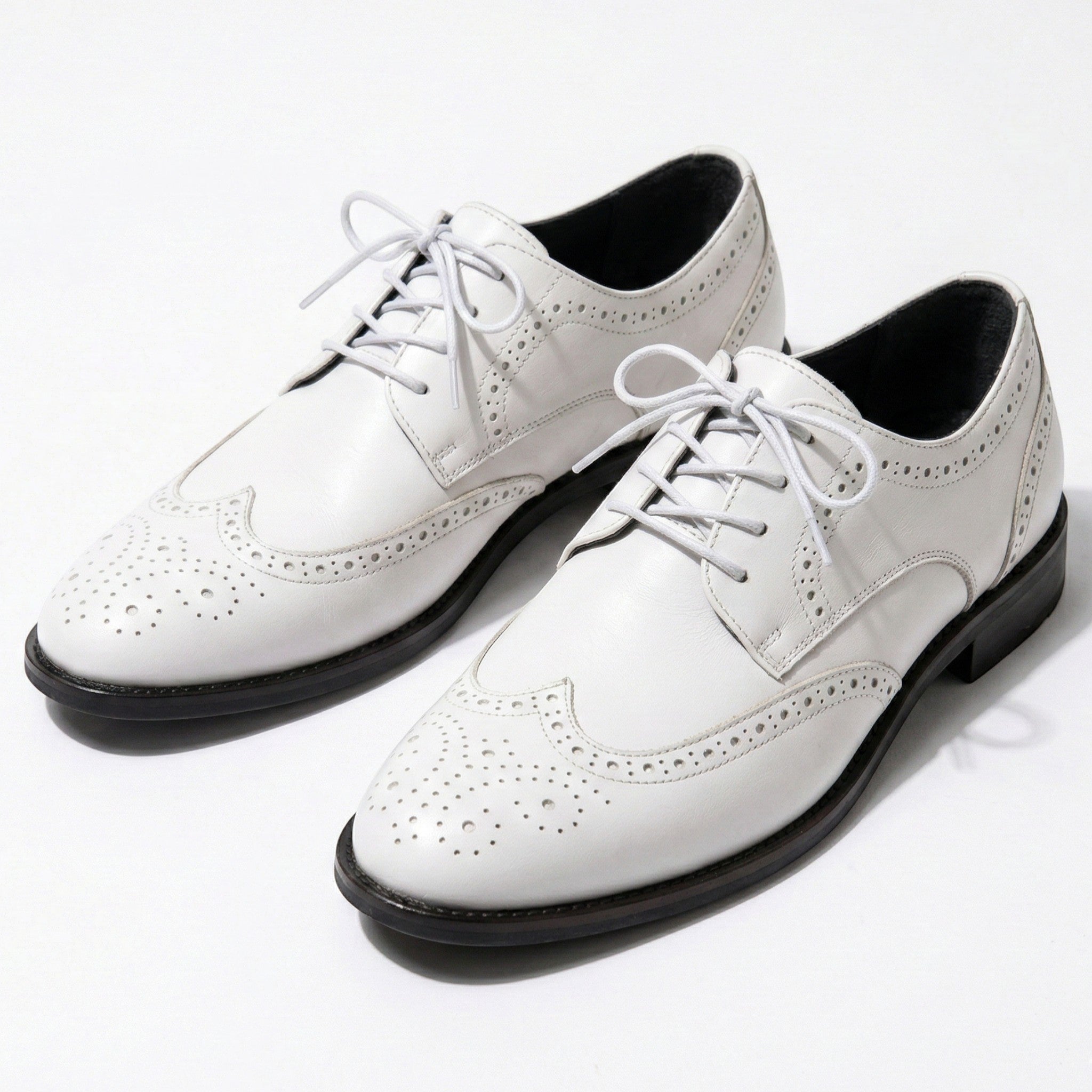 Arthur - Męskie buty oxford z dziurkowaniem