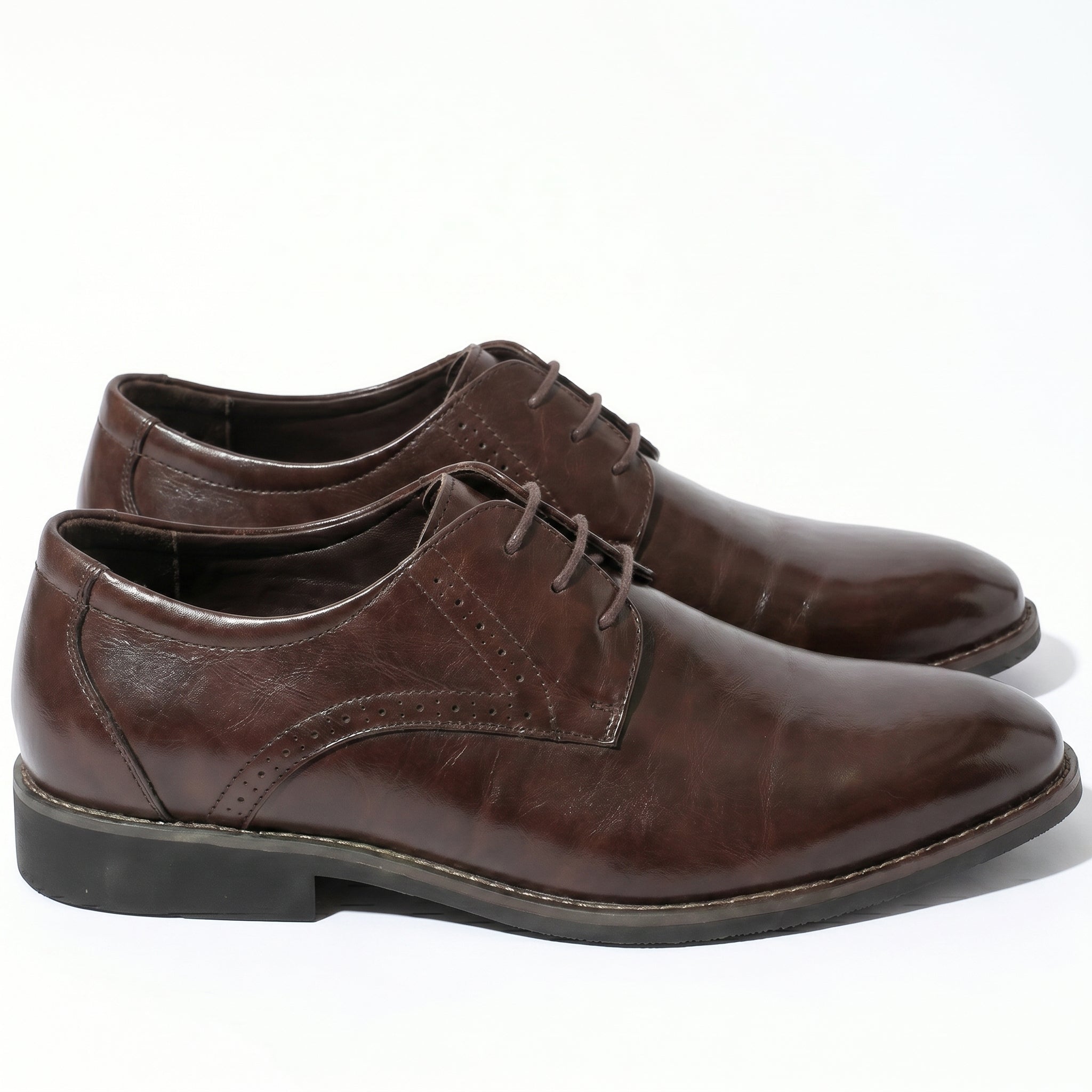 Arthur - Męskie Eleganckie Buty Derby z Subtelnym Wykończeniem Brogu